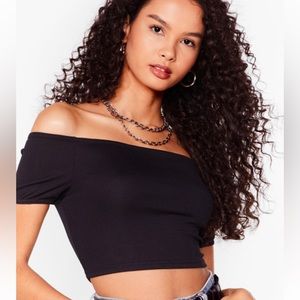 ✨NEW✨ Off The Shoulder Crop Top